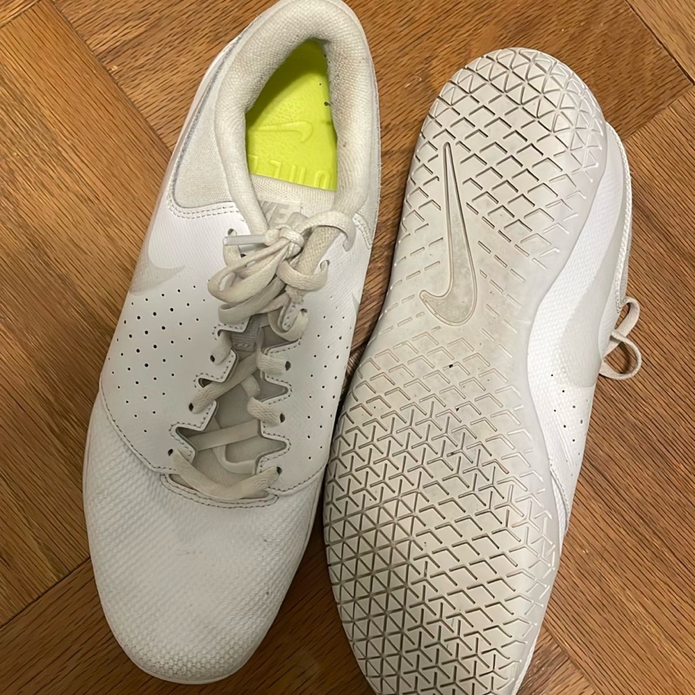 Women’s Nike Cheer Shoes